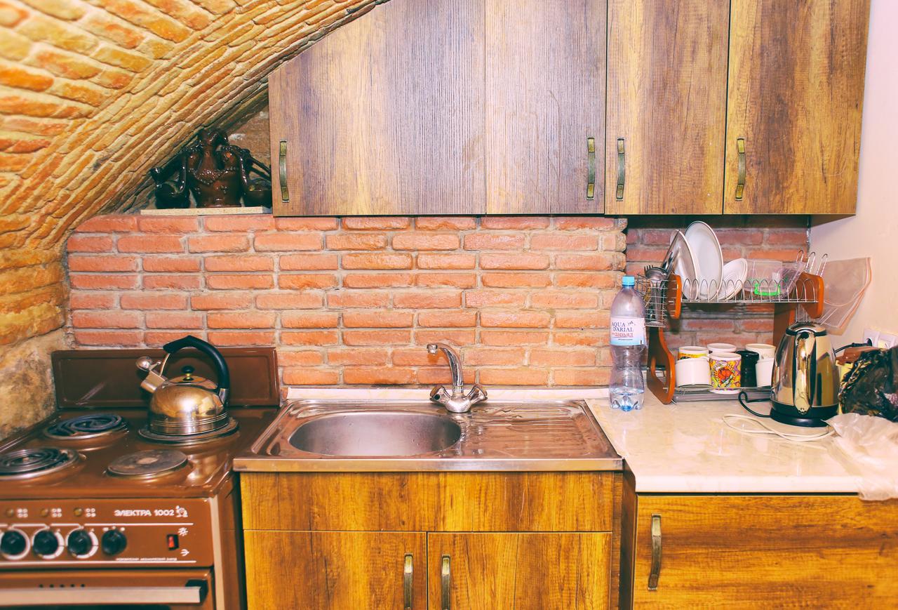 Guest House Kakabadzeebi 9 Тбілісі Екстер'єр фото