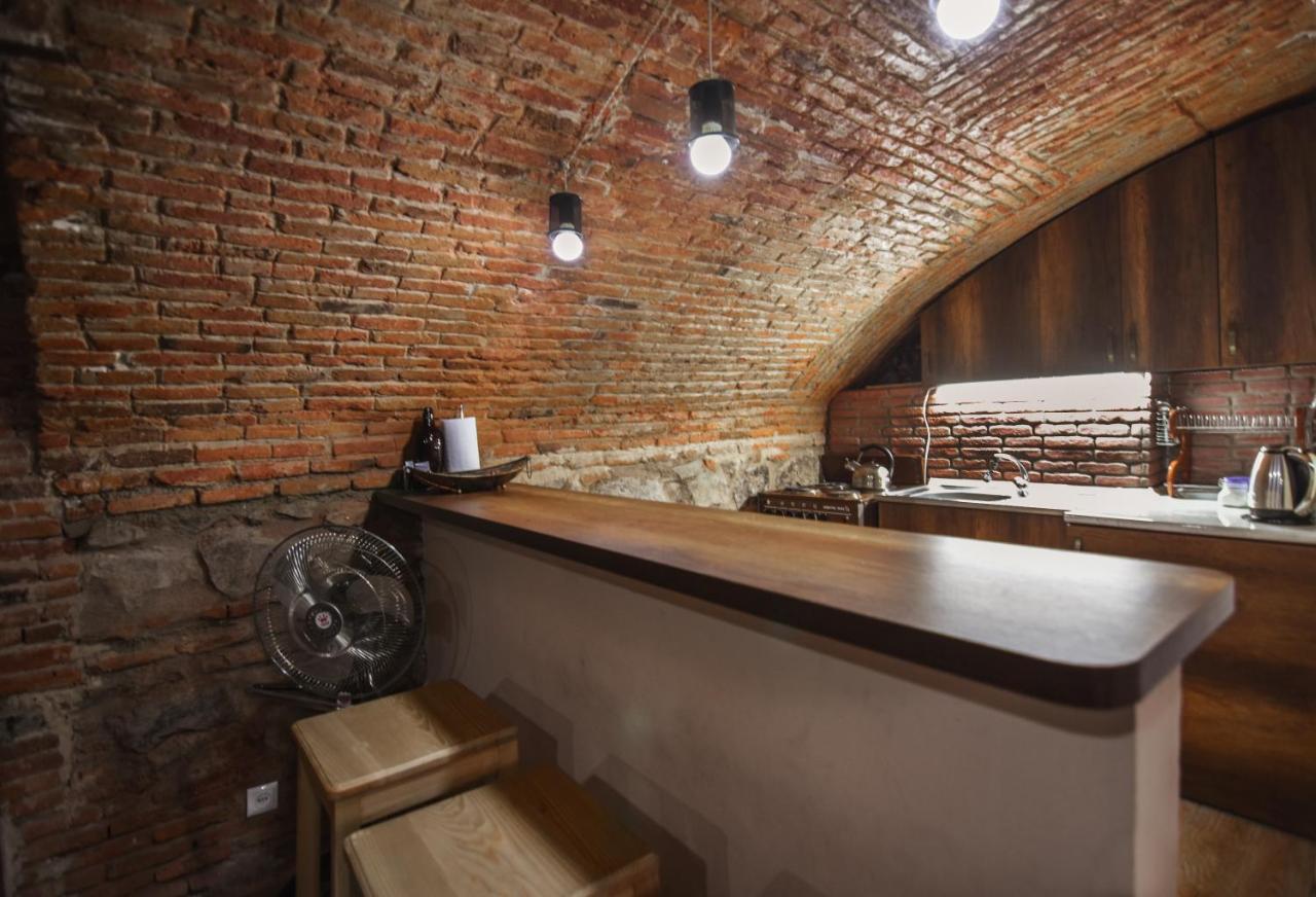 Guest House Kakabadzeebi 9 Тбілісі Екстер'єр фото